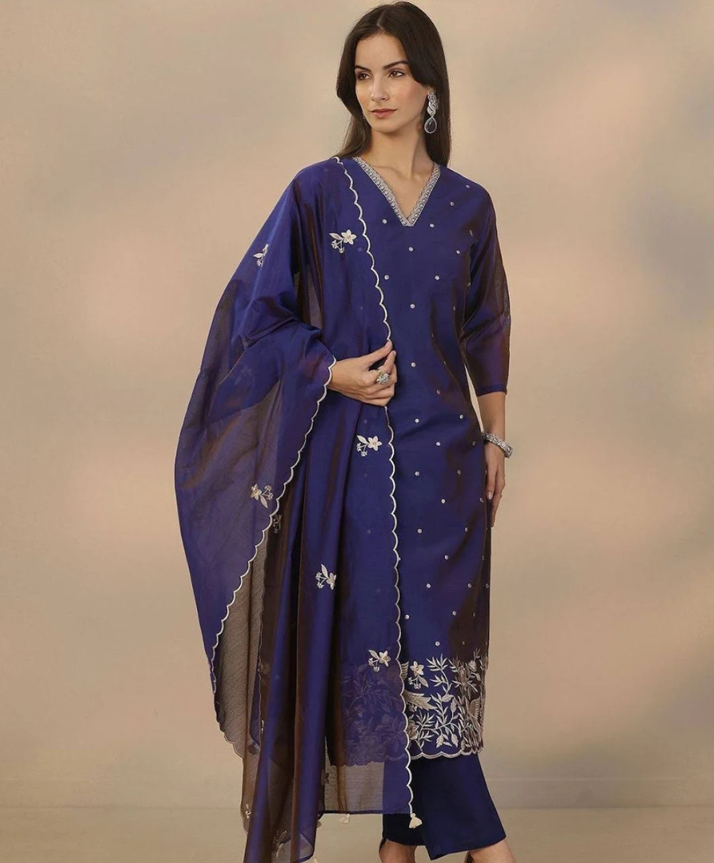 Shop Primary Image Shop Primary Image